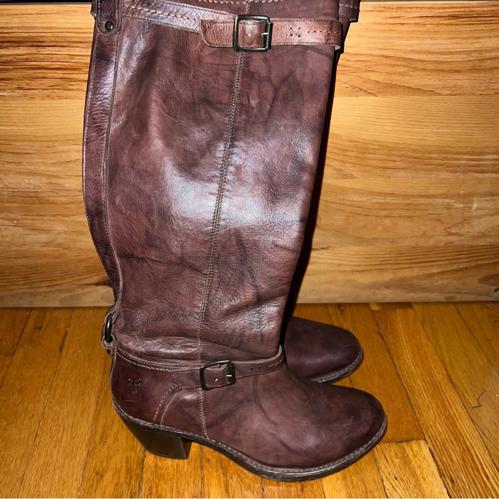 Frye Carmen Tall Heeled Boots. Excellent condition